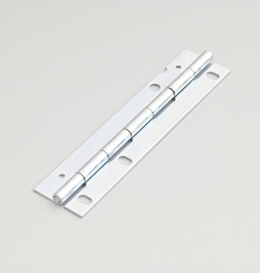 穴加工・メッキなど「追加工」にも柔軟に対応